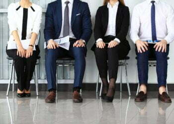 employers-should-not-be-concerned-about-how-employees-dress-at-work
