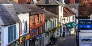 lanners-tend-to-arrange-shops-schools-offices-and-homes-in-specific-areas