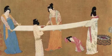 The-development-of-the-silk-industry