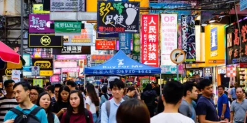ielts-speaking-part-1-crowded-place