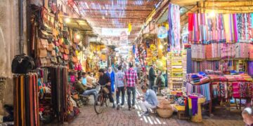ielts-speaking-part-1-street-market