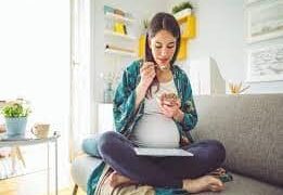 many-women-are-choosing-to-have-children-later-in-life