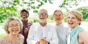 there-will-be-a-higher-proportion-of-older-people-than-that-of-young-people-in-many-countries-in-the-future