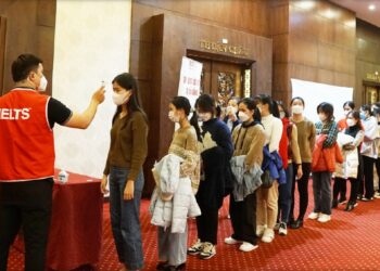 ielts-tests-in-vietnam-postponed-after-education-ministrys-order